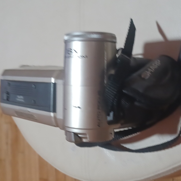 Viewcam - Picture 2 of 3